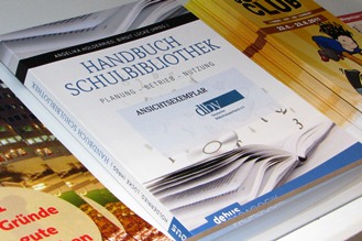Handbuch Schulbibliothek (Wochenschau-Verlag)